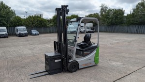 Robson Kay - Auction Date: 2026-08-18 - Category: Electric 3 wheel counterbalance trucks